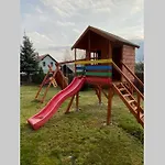 Cely Dum Flora V Ceskosaskem Svycarsku